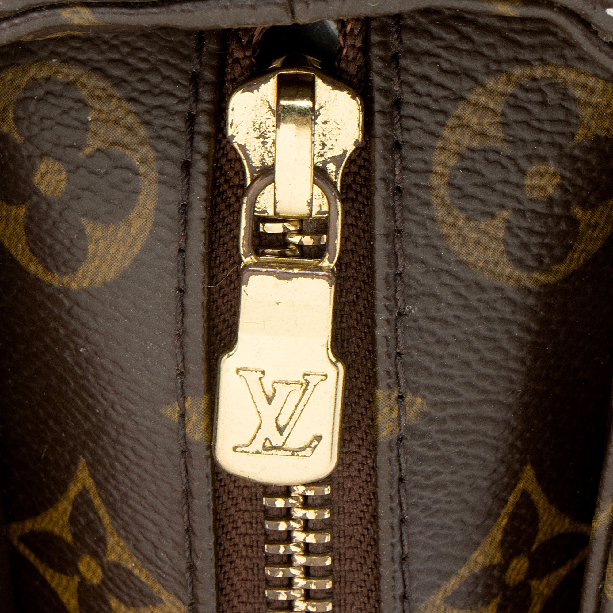Louis Vuitton Vintage Monogram Canvas Viva Cite MM Shoulder Bag