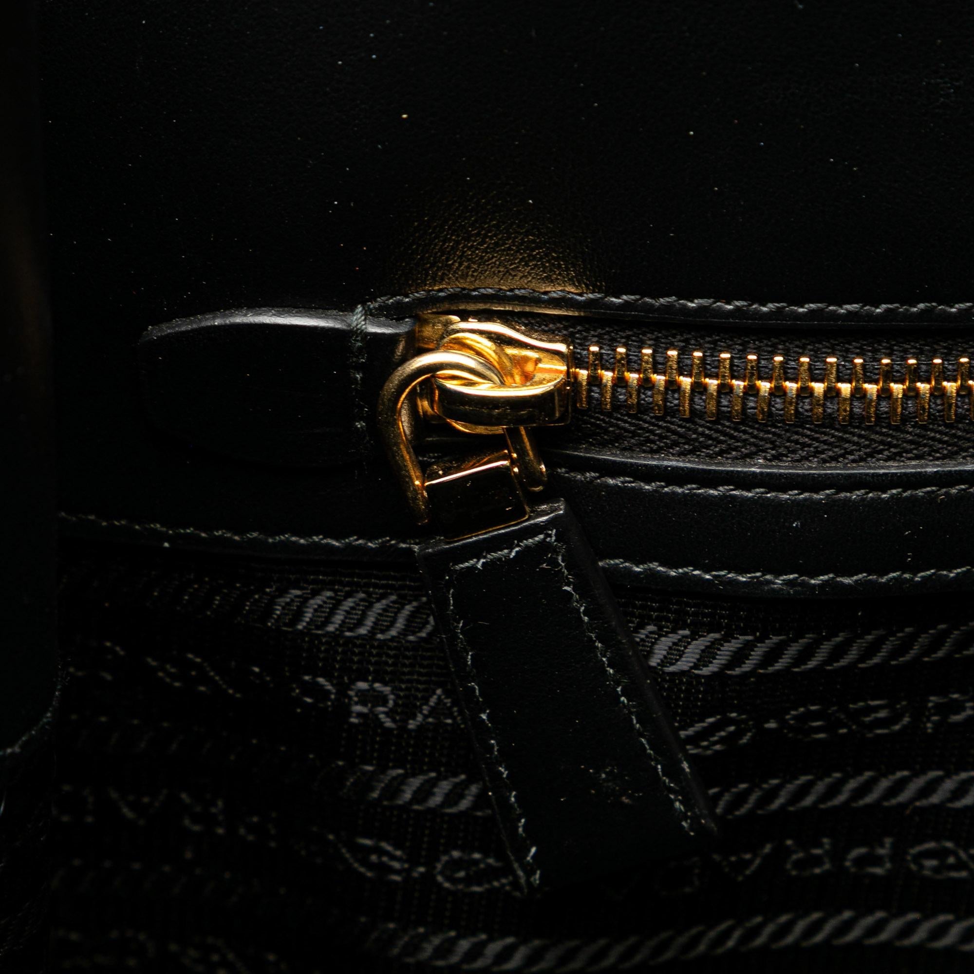 Prada Jacquard Triangolo Symbole Shopping Tote
