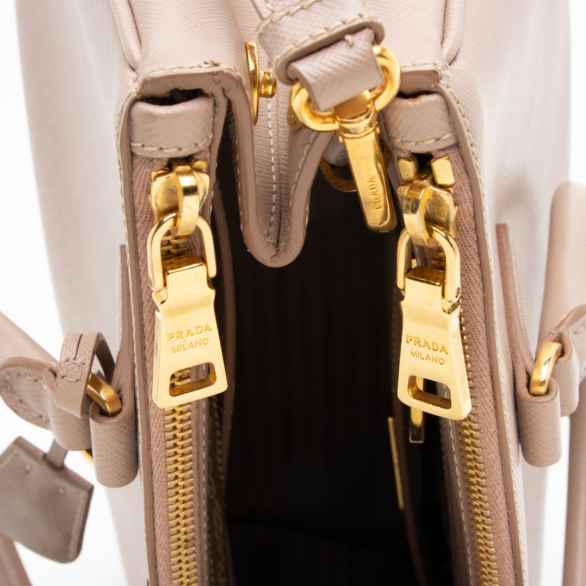 Prada Saffiano Galleria Medium Tote