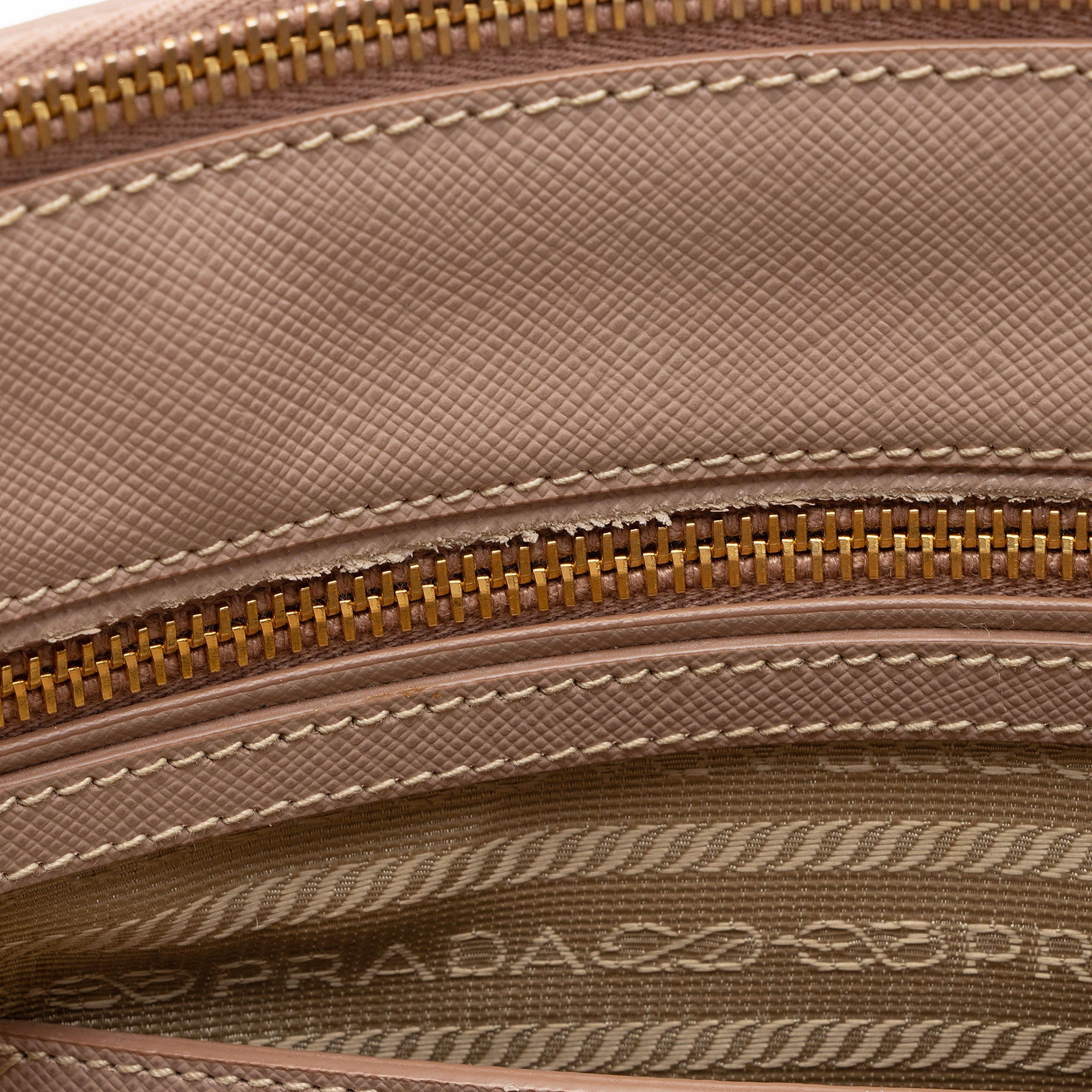 Prada Saffiano Galleria Medium Tote