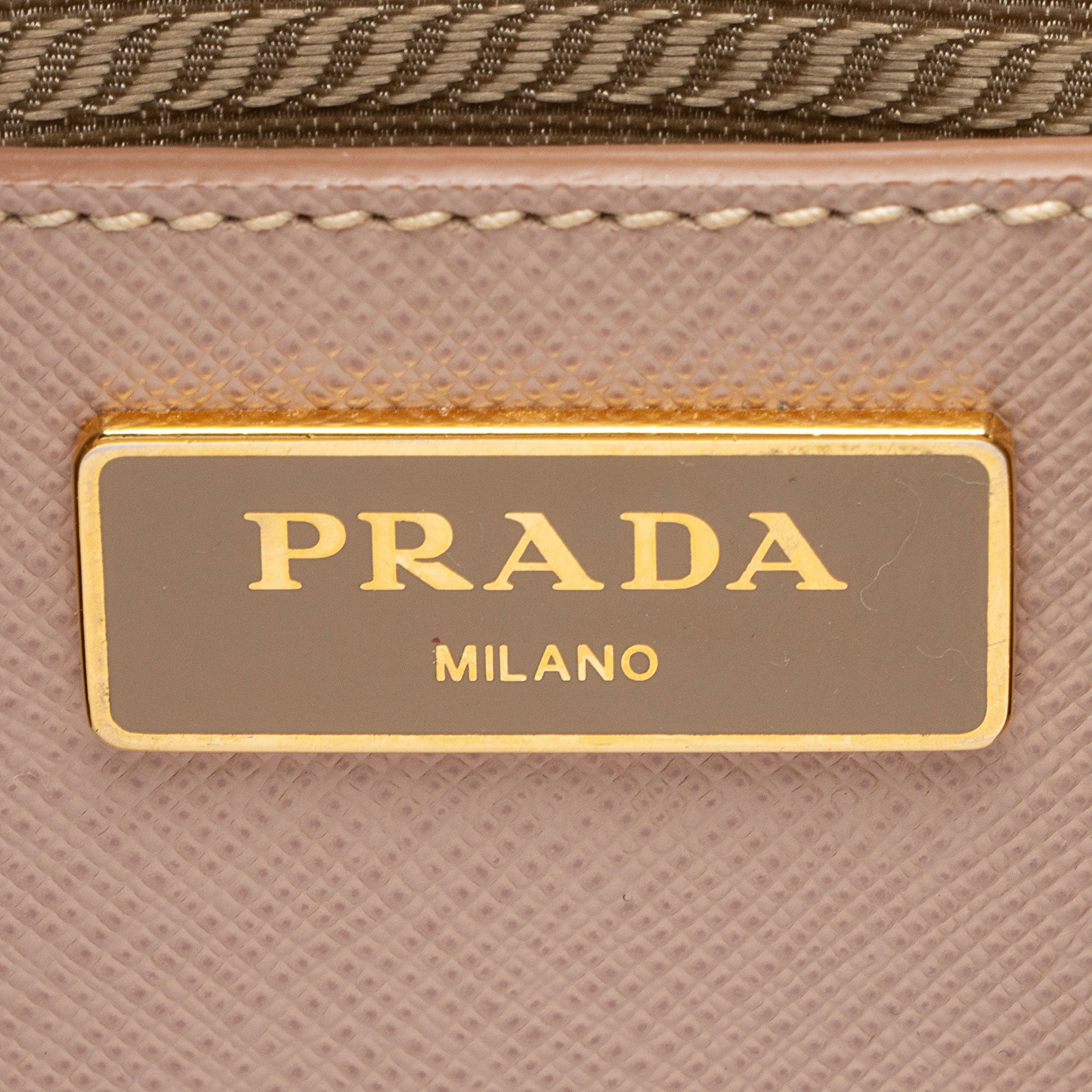 Prada Saffiano Galleria Medium Tote