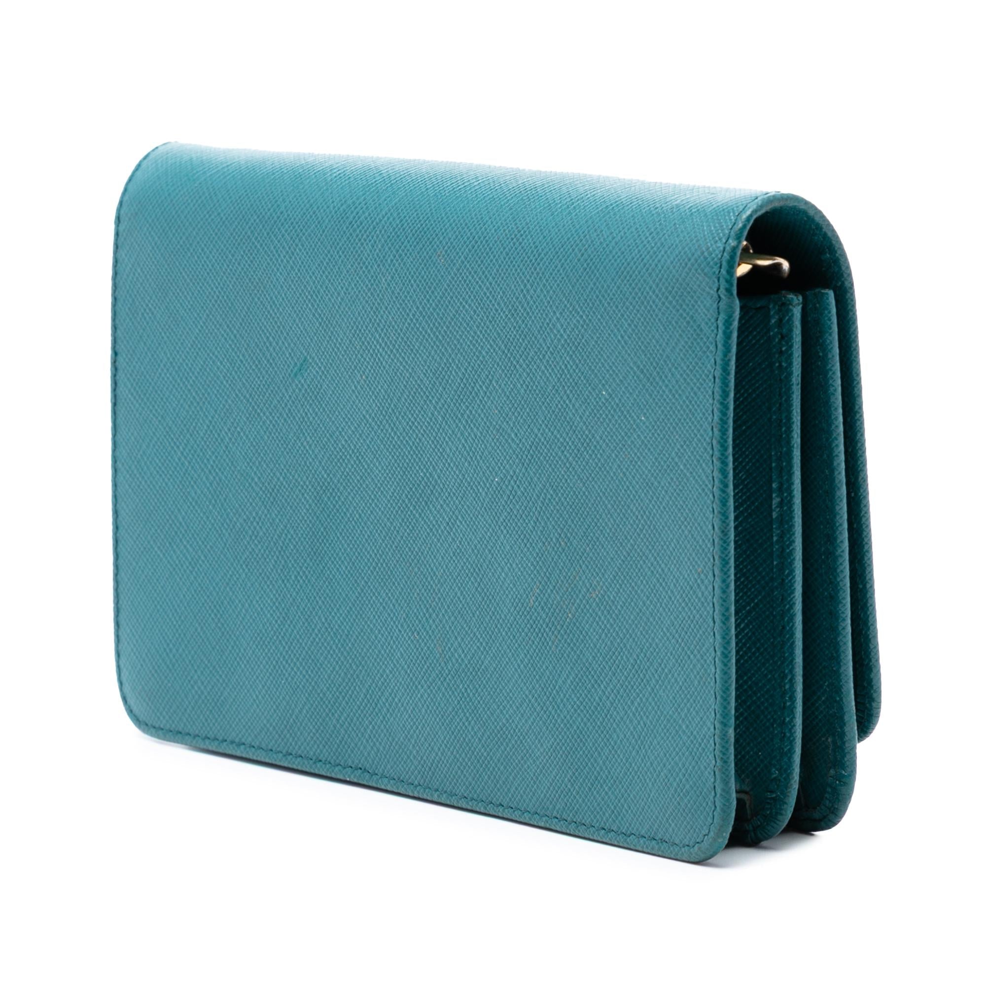Prada Saffiano Lux Wallet on Chain