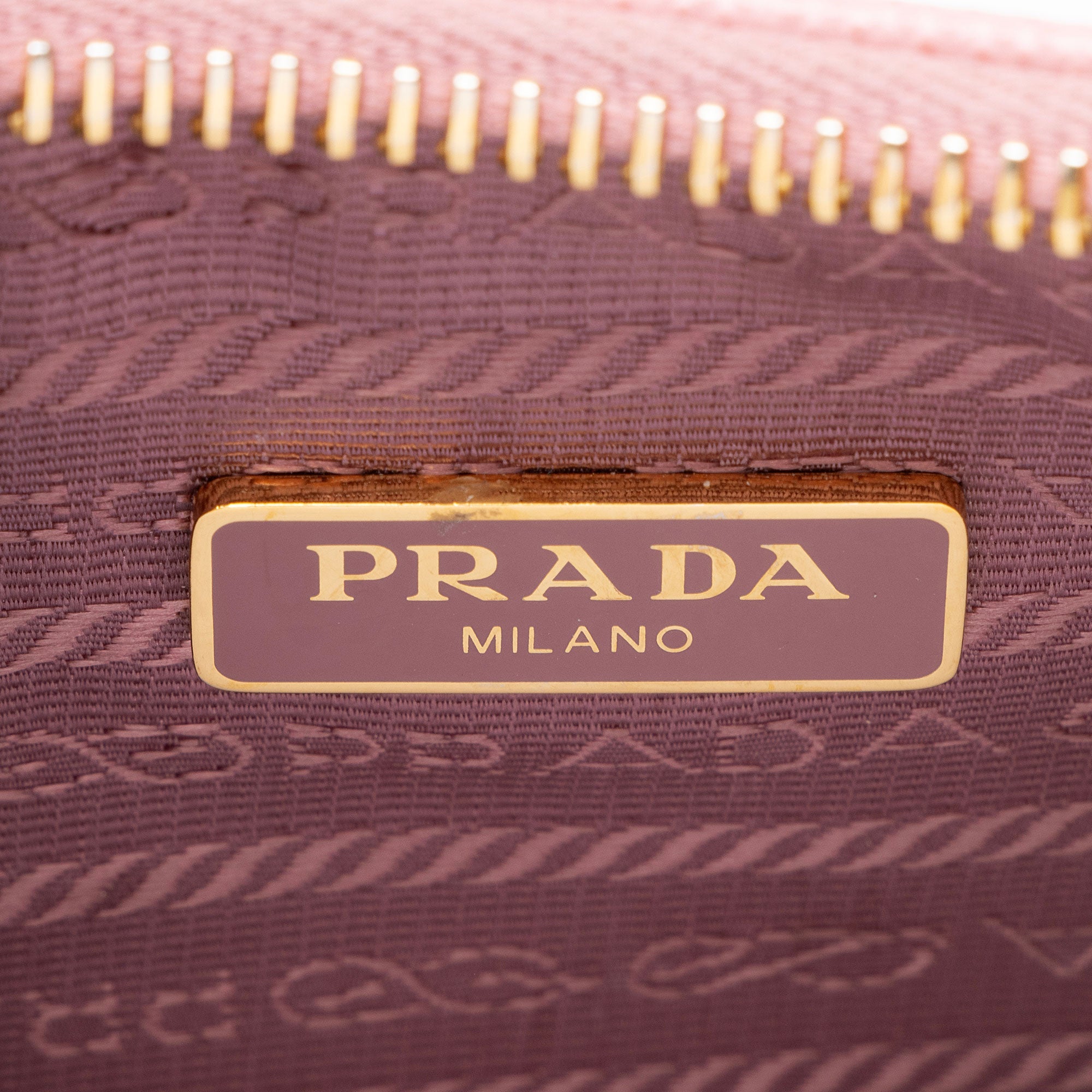 Prada Saffiano Re-Edition 2000 Mini Hobo