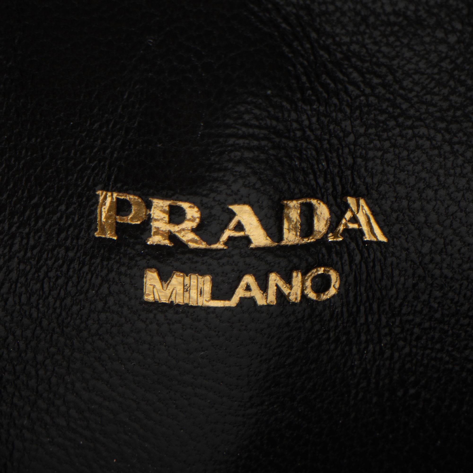 Prada Saffiano Re-Edition 2005 Crossbody