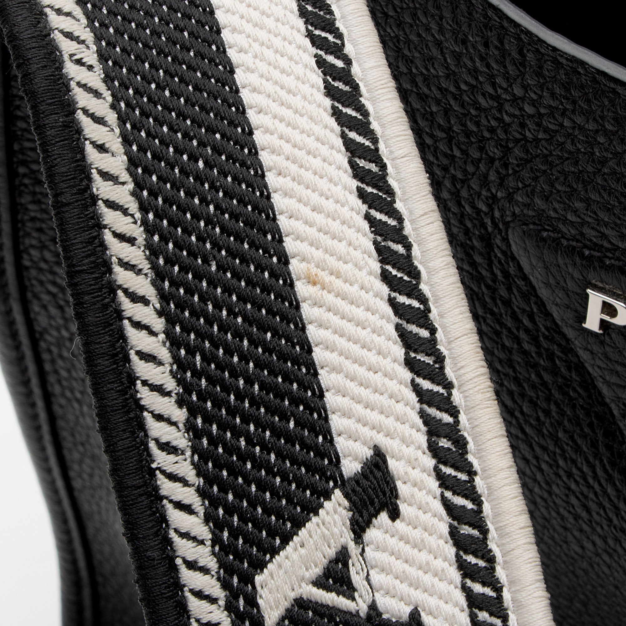 Prada Vitello Daino Logo Medium Soft Messenger