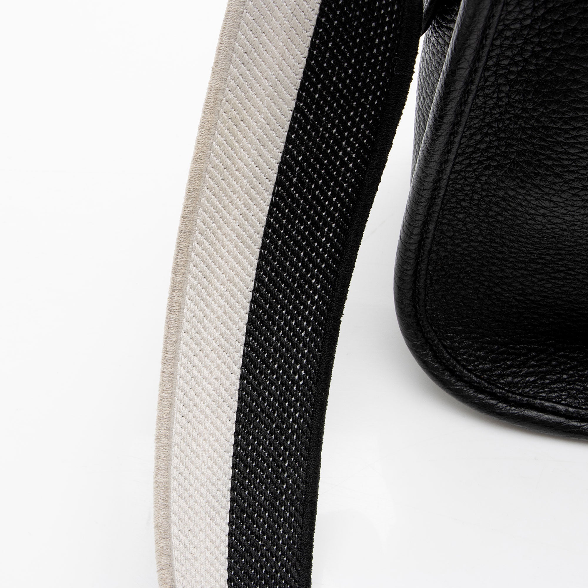 Prada Vitello Daino Logo Medium Soft Messenger