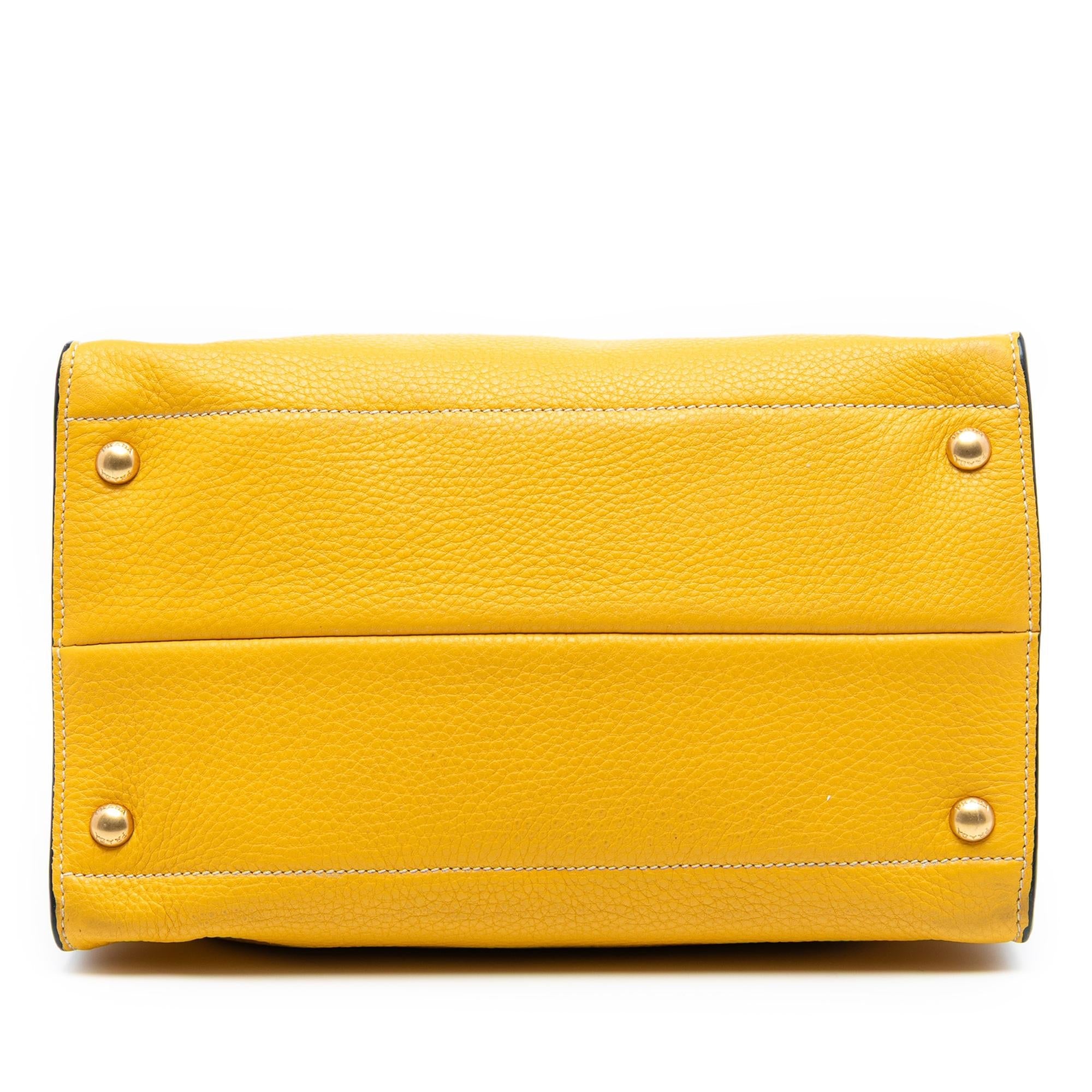 Prada Vitello Daino Open Convertible Tote