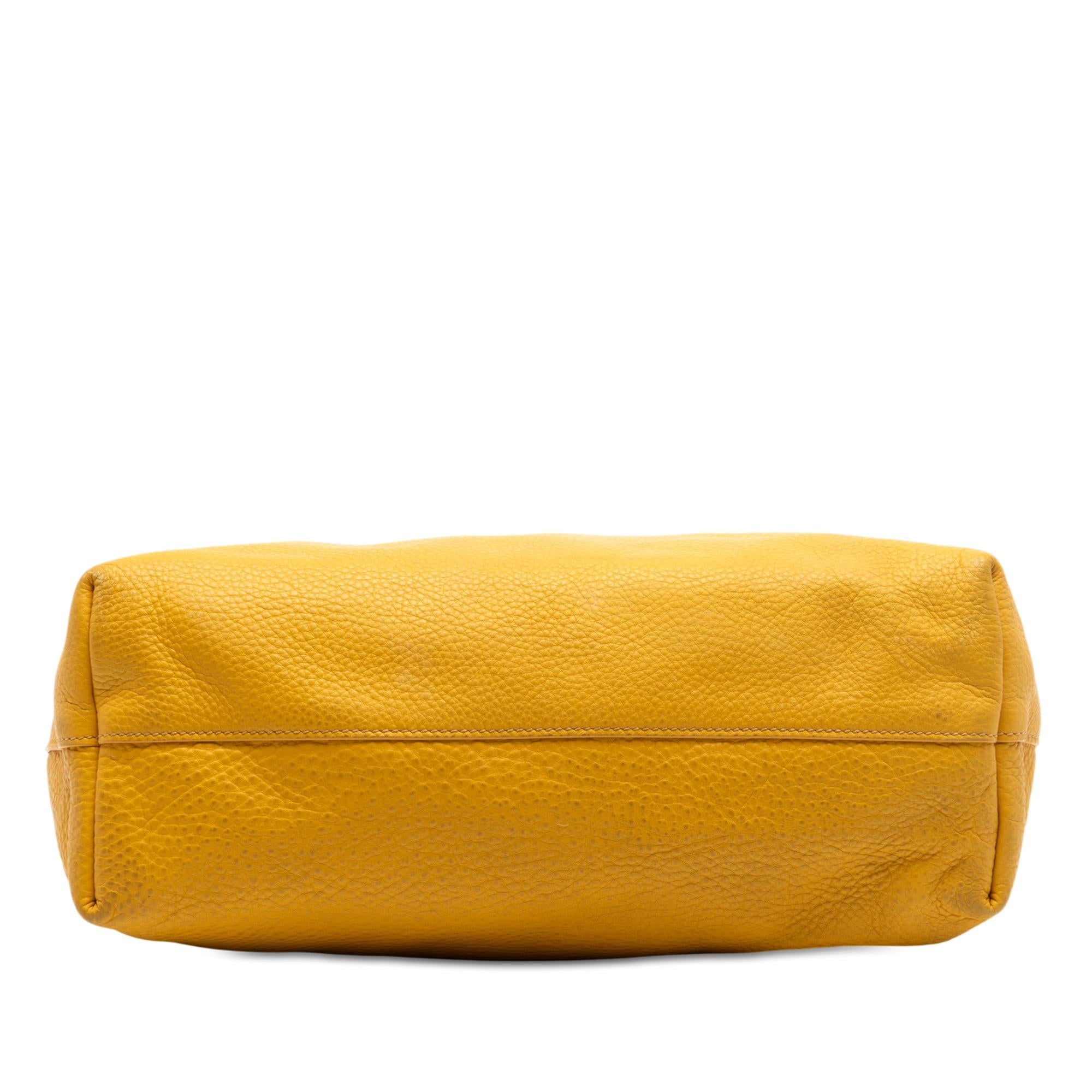Prada Vitello Daino Open Convertible Tote