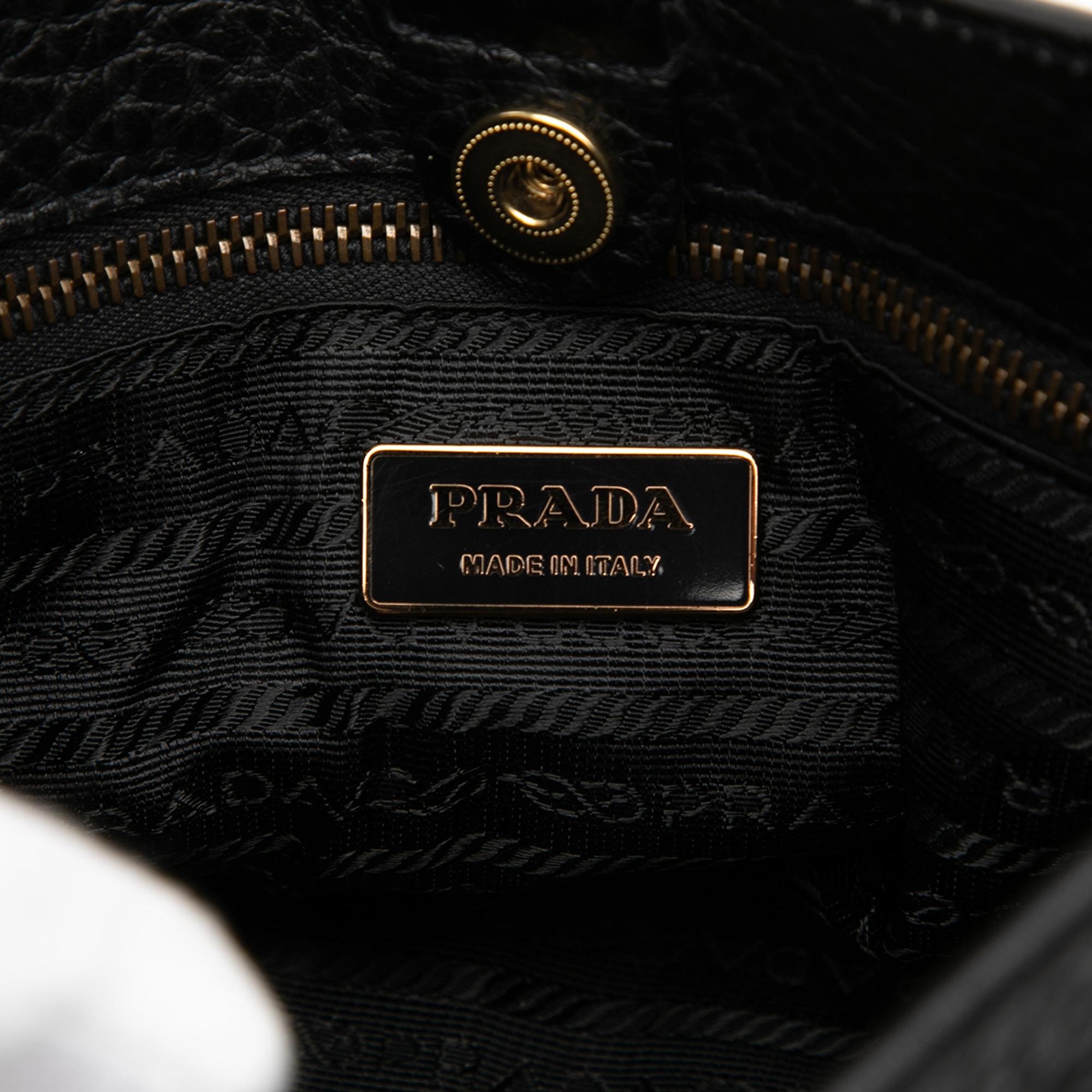 Prada Vitello Daino Trimmed Tessuto Shoulder Bag