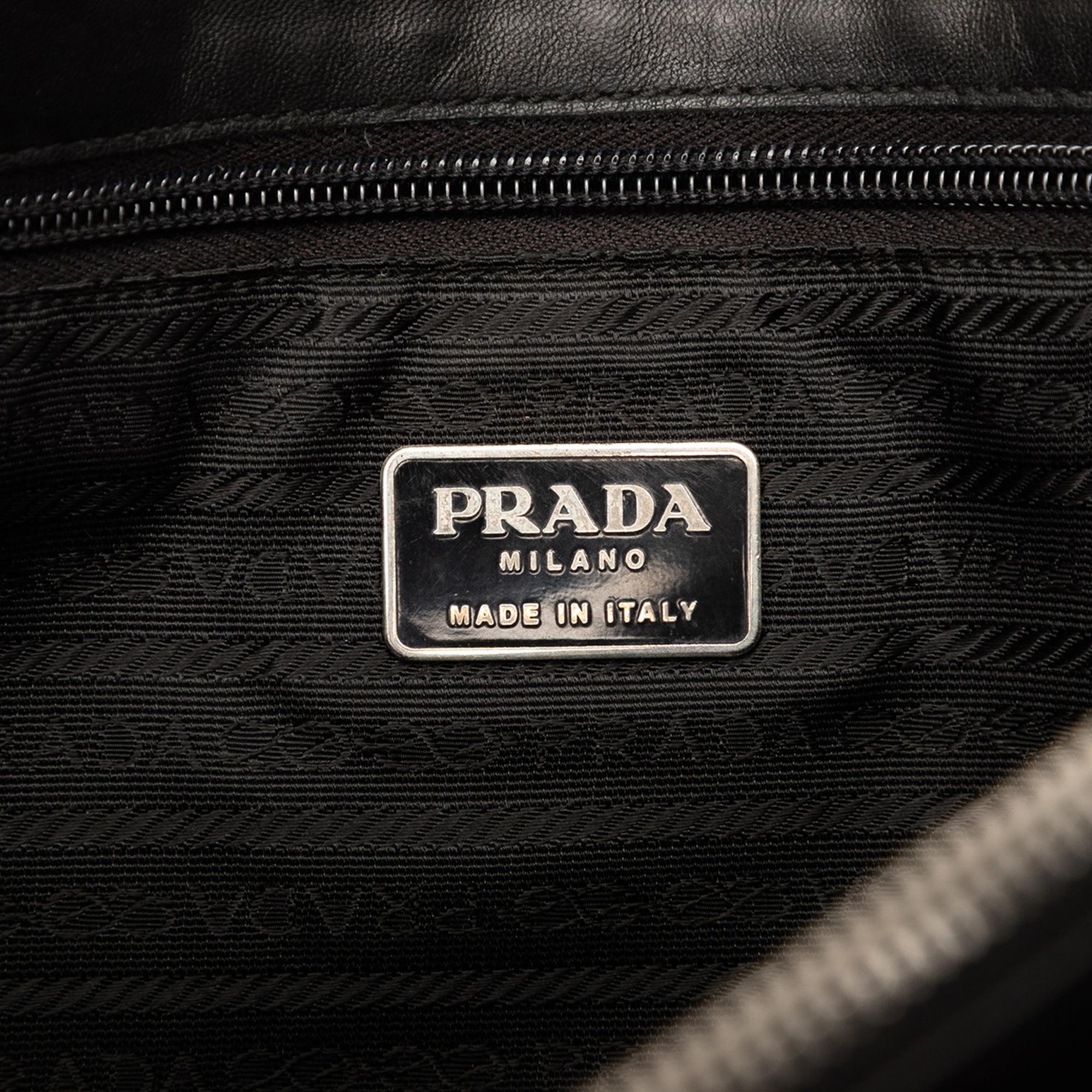 Prada Vitello Trimmed Tessuto Pockets Tote