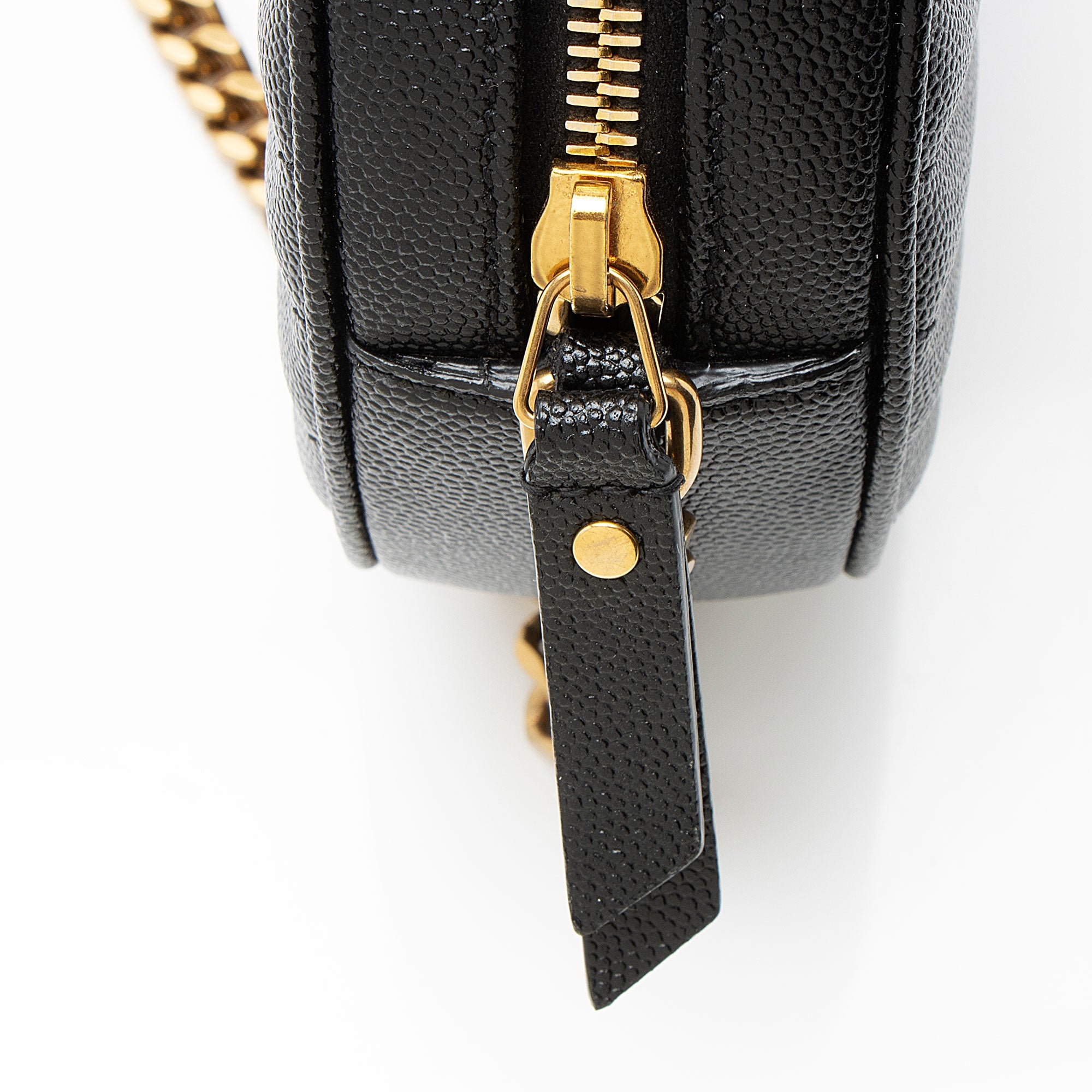 Saint Laurent Matelasse Grain de Poudre Monogram Vinyle Round Camera Bag