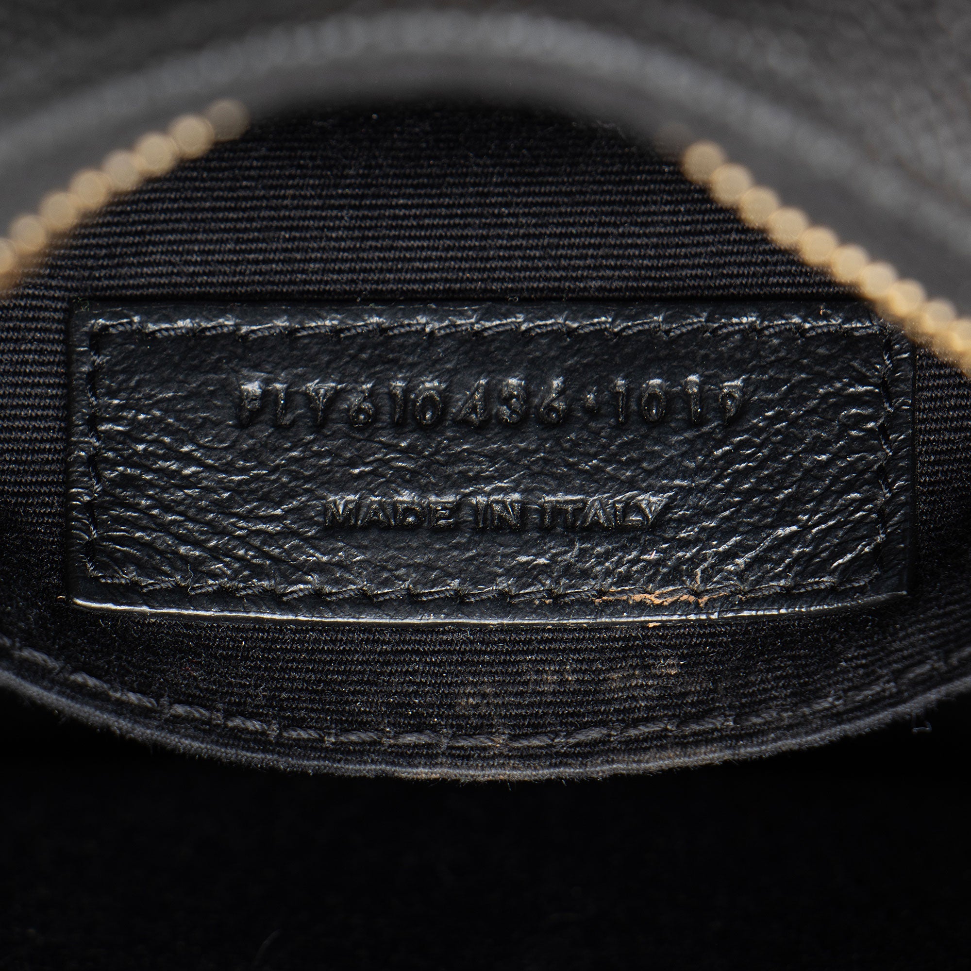 Saint Laurent Matelasse Grain de Poudre Monogram Vinyle Round Camera Bag