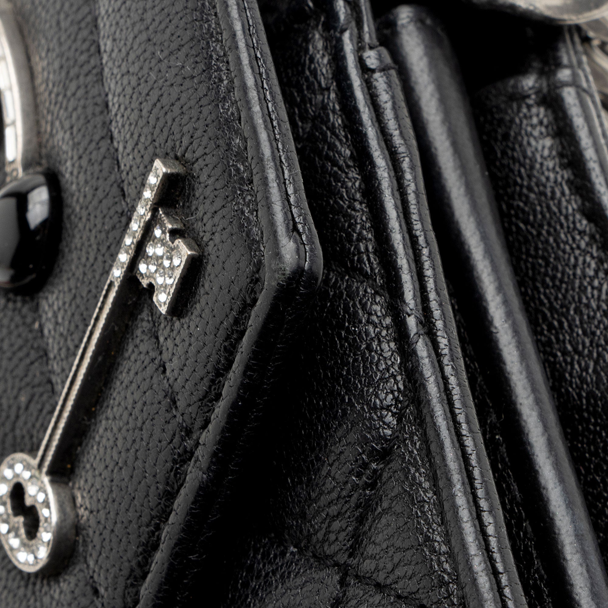 Saint Laurent Mixed Matelasse Grain de Poudre Embellished Monogram Chain Wallet