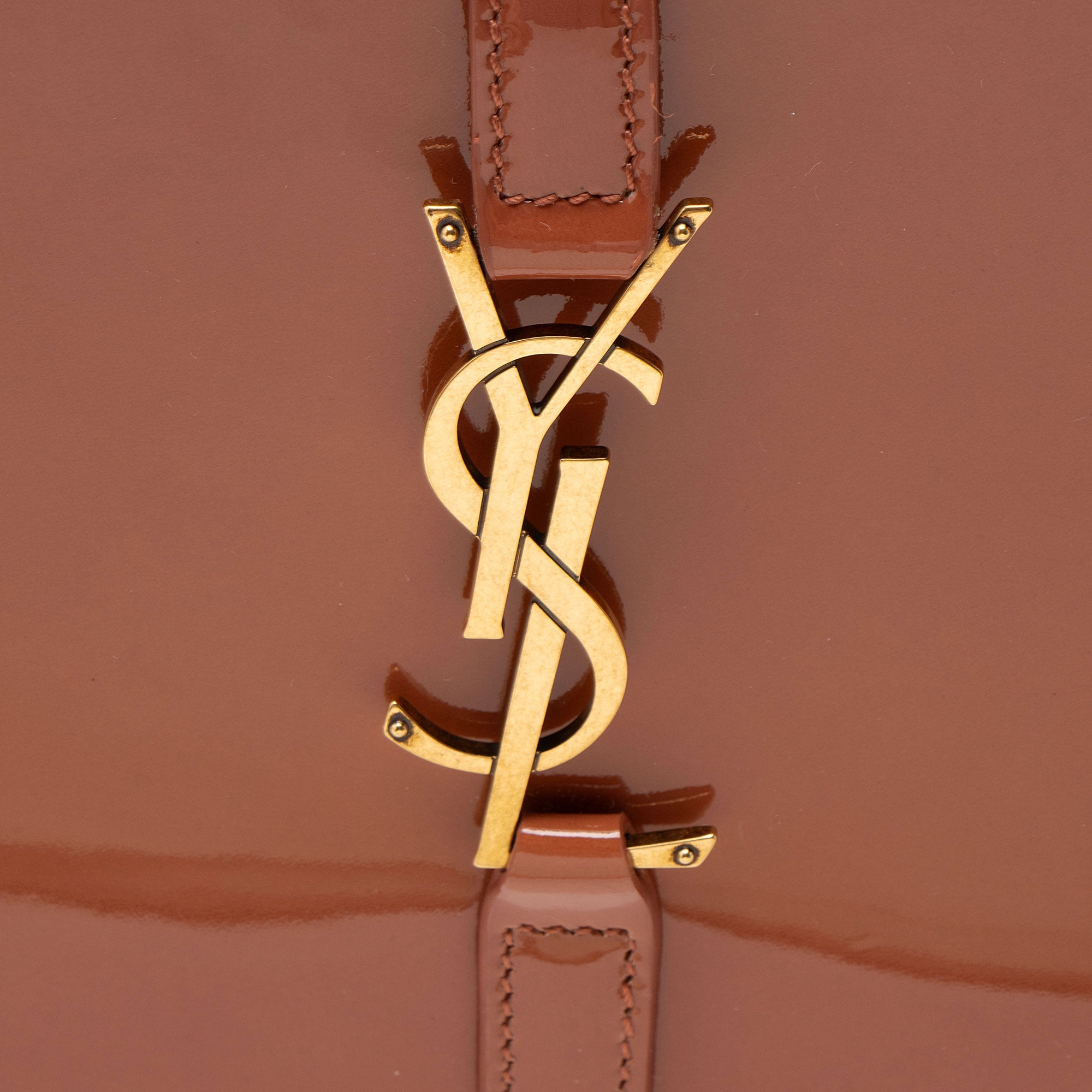Saint Laurent Patent Leather Monogram Le 5 A 7 Hobo